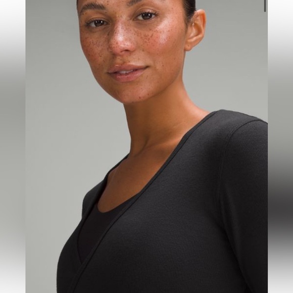 Wrap-Front Ribbed Long Sleeve Top - Picture 5 of 9